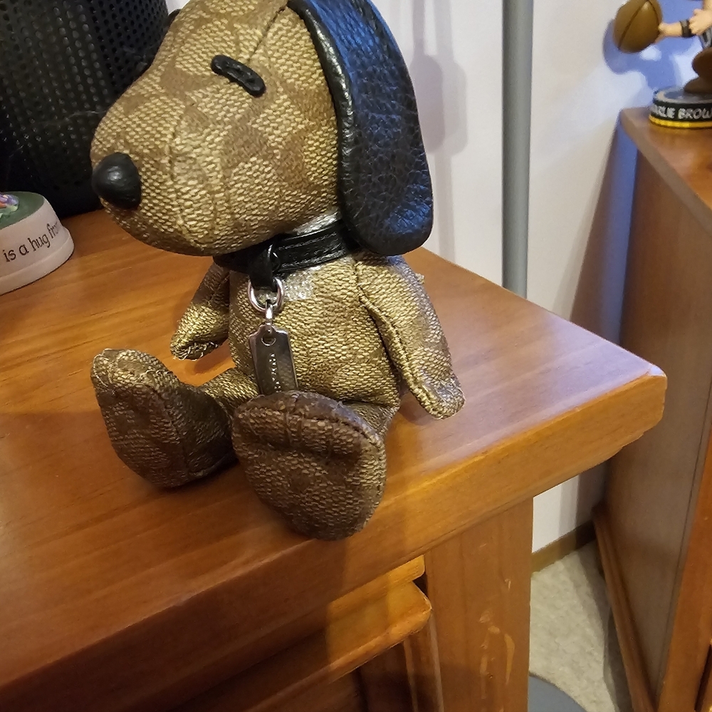 Coach Snoopy Leather Charm - Picture 2 of 10